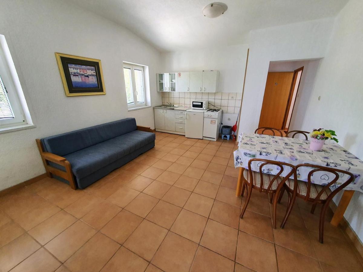 Apartments - Buffet 2B Sveti Juraj Eksteriør billede