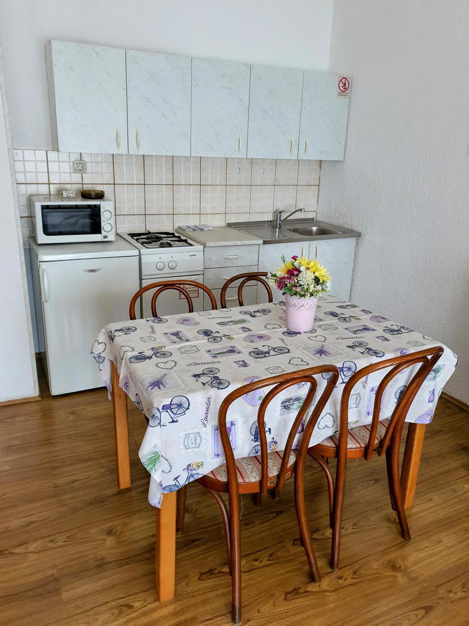Apartments - Buffet 2B Sveti Juraj Værelse billede